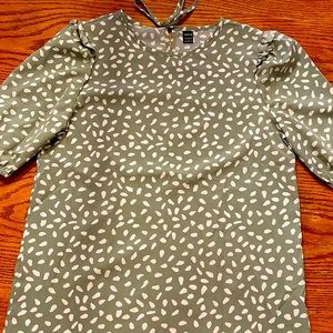 SHEIN short sleeve blouse ~ like new ~ sz S ~ smoke free home